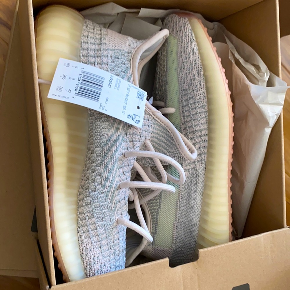 Yeezy 350 -Citrin